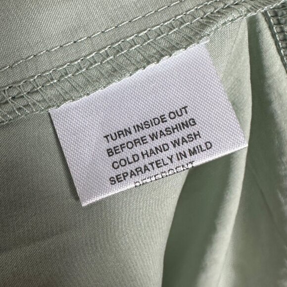 Saboskirt Sage Green Satin Short Sleeve Plunge V-Neck Romper Womens Medium Boho - Picture 7 of 11